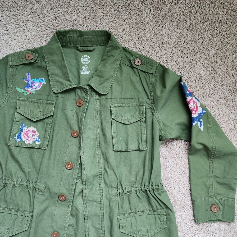 Green Jacket - Picture 12 of 14